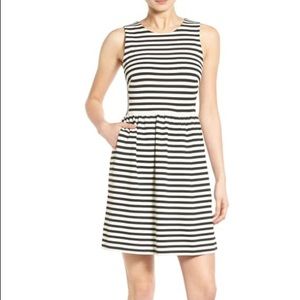 Madewell afternoon striped dress with pockets!